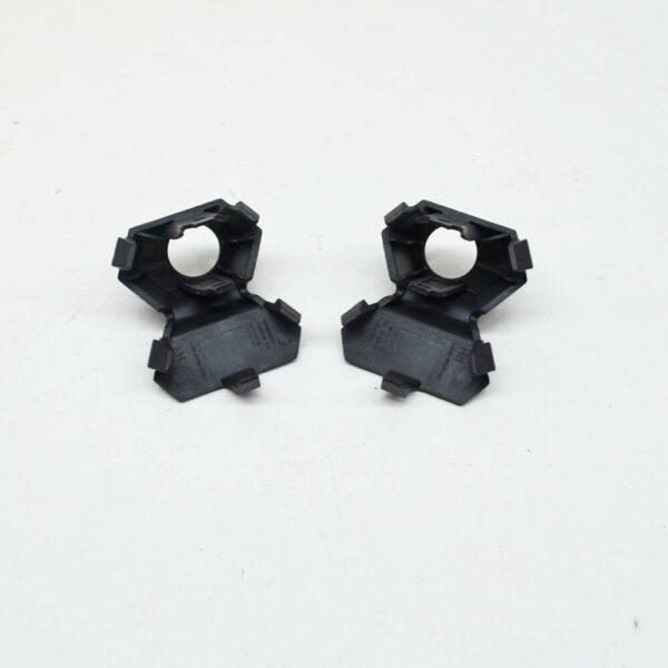 31399380 - NEW VOLVO S60 MK2 FRONT PARK SENSOR HOLDING CLIP R-DESIGN 31399380