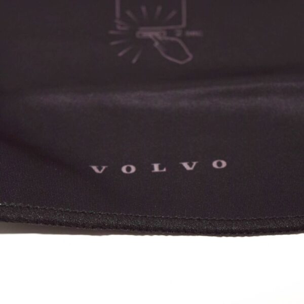 31421991 - VOLVO XC90 Polishing Cloth for Sensitive Surfaces 31421991 32247204 NEW GENUINE