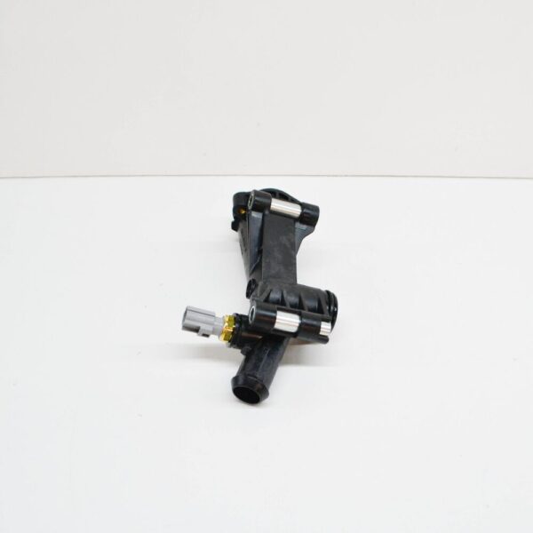 31422033 - Volvo V70 III BW MK3 Engine Coolant Tube 31422033 NEW ORIGINAL