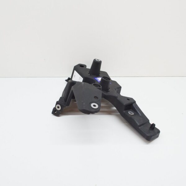 31424579 - VOLVO XC60 MK2 Front Right Fender Bracket 32288929 NEW GENUINE