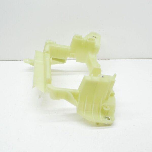 31443497 - Volvo XC60 MK2 mount for fuse box 31443497, original part
