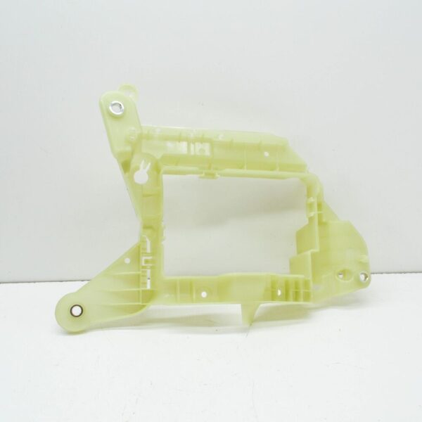 31443497 - Volvo XC60 MK2 mount for fuse box 31443497, original part