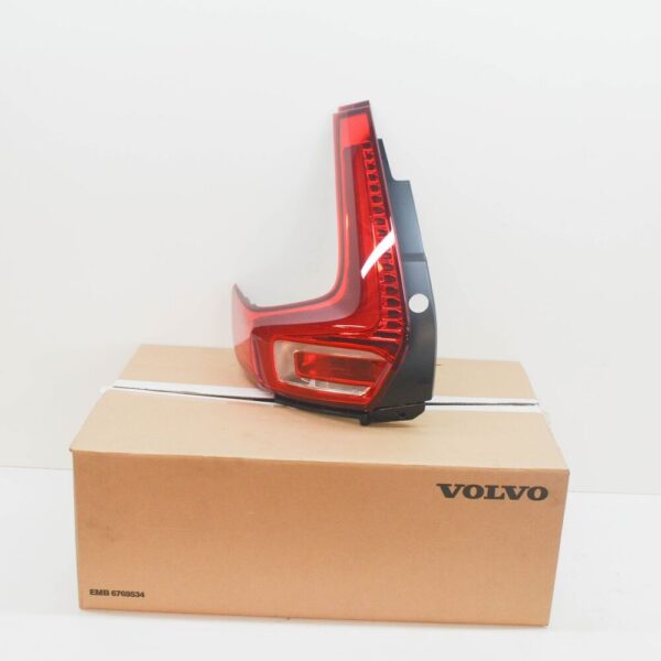 31446790 - VOLVO XC40 Rear Left Taillight 31446790 NEW GENUINE
