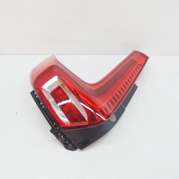 31446790 - VOLVO XC40 Rear Left Taillight 31446790 NEW GENUINE