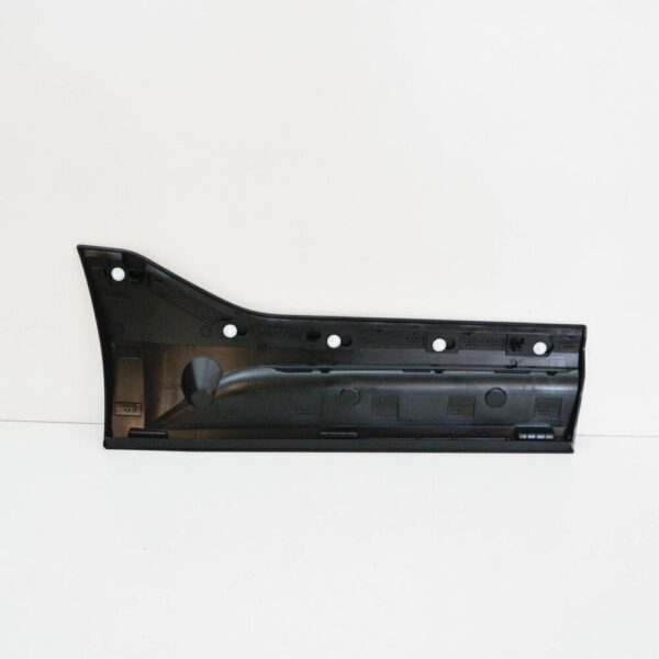 31448318 - VOLVO XC40 REAR LEFT LOWER DOOR STRIP LHD 31448318 NEW GENUINE