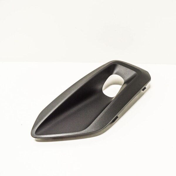 31449343 - Volvo XC40 Front Bumper Left Fog Light Grill Cover 31449343 NEW GENUINE