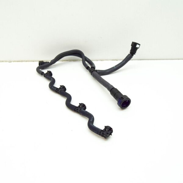 31452374 - Volvo V70 MK3 Fuel Return Pipe Pants 31452374 NEW GENUINE