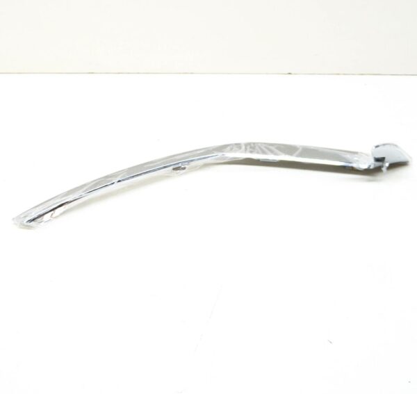 31455511 - Volvo V60 MK2 Front Left Bottom Outer Trim 31455511 NEW GENUINE