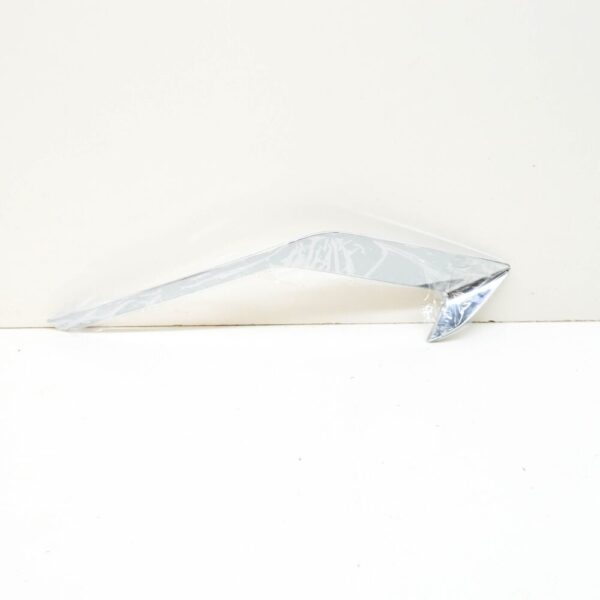 31455511 - Volvo V60 MK2 Front Left Bottom Outer Trim 31455511 NEW GENUINE