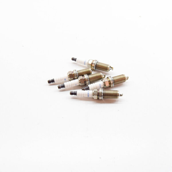 31459004 - VOLVO V60 MK1 Spark Plug Kit 31459004 NEW