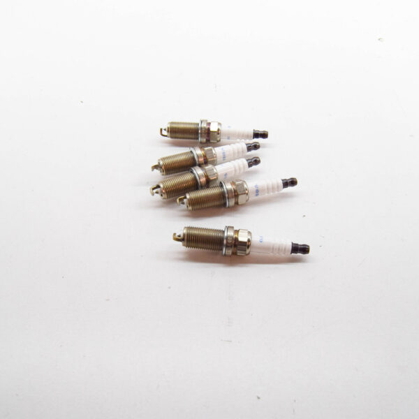 31459004 - VOLVO V60 MK1 Spark Plug Kit 31459004 NEW