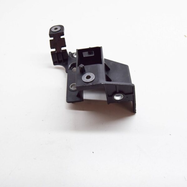31469370 - GENUINE NEW VOLVO XC40 Front Left Side Bumper Bracket LHD 31469370