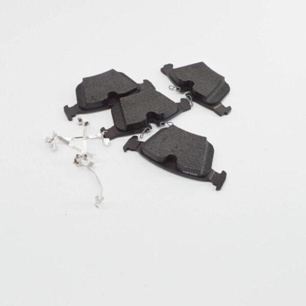 31471265 - Volvo XC90 MK2 Rear Brake Pad Kit 32287446 NEW GENUINE