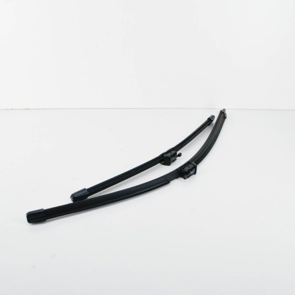 31490718 - Volvo XC60 MK2 Windshield Wiper Blade Set 31490718, NEW, Original