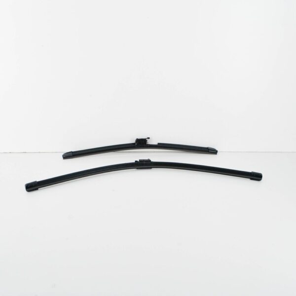 31490718 - Volvo XC60 MK2 Windshield Wiper Blade Set 31490718, NEW, Original