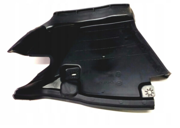 31497108 - Volvo V70 MK3 Front Wheel Right Wheel Running Female Dirt Catcher 31497108 NEW REAL