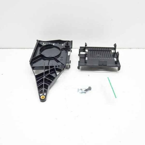 31650004 - VOLVO XC60 MK2 Liftgate Control Module Bracket 31650004 NEW GENUINE