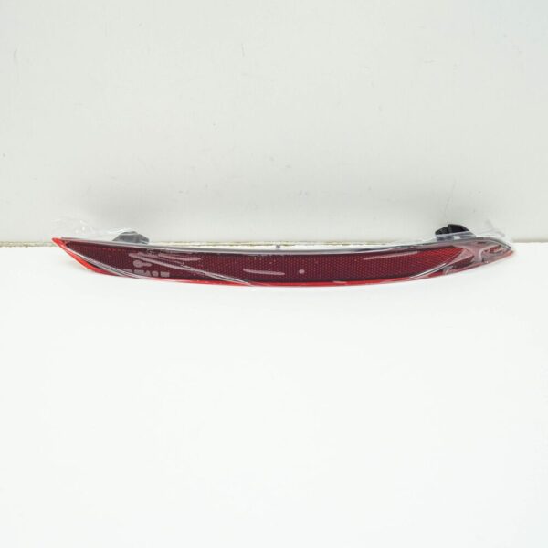 31656678 - Volvo XC60 MK2 Rear Right Bumper Reflector 316556678 NEW GENUINE