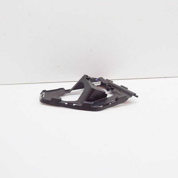 31688805 - VOLVO S60 MK3 FRONT RIGHT FOG LAMP BEZEL BRACKET 31688805 NEW GENUINE