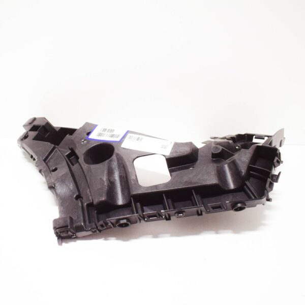 31690706 - Volvo XC40 Rear Bumper Holder for Right Side Mount 31690706 NEW