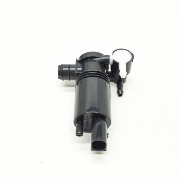 31693155 - Volvo XC40 Windshield Washer Pump 31693155 NEW GENUINE