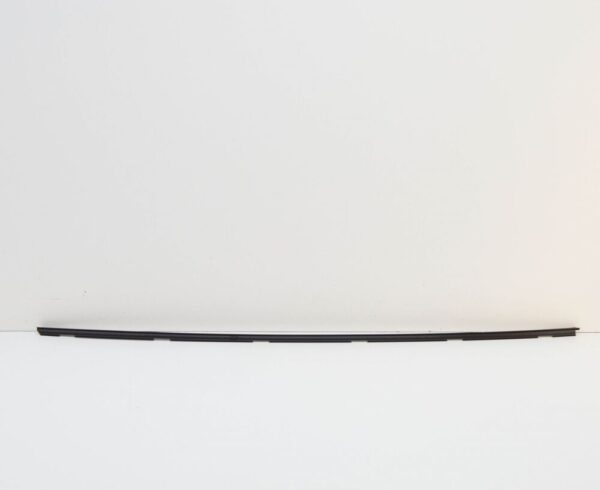 31693182 - Volvo XC60 MK2 Front Left Door Shell Seal 31693182 NEW GENUINE