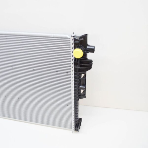 32138766 - Volvo XC60 MK2 High Temperature Cooler 32138766 NEW Original