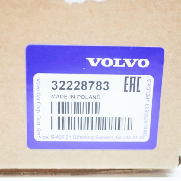 32228783 - Volvo XC40 Original Right Rear Fog Optical Group 32228783