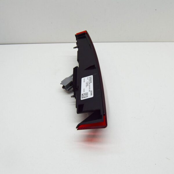 32228905 - Volvo V60 MK2 rear interior right side tailgate taillight 32228905 NEW