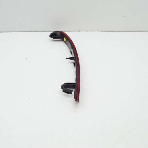 32293627 - Volvo XC60 MK2 rear bumper right reflector 32293627 NEW original