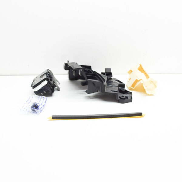 32310871 - VOLVO XC90 MK2 Rear Right Door Lock Kit 32310871 NEW
