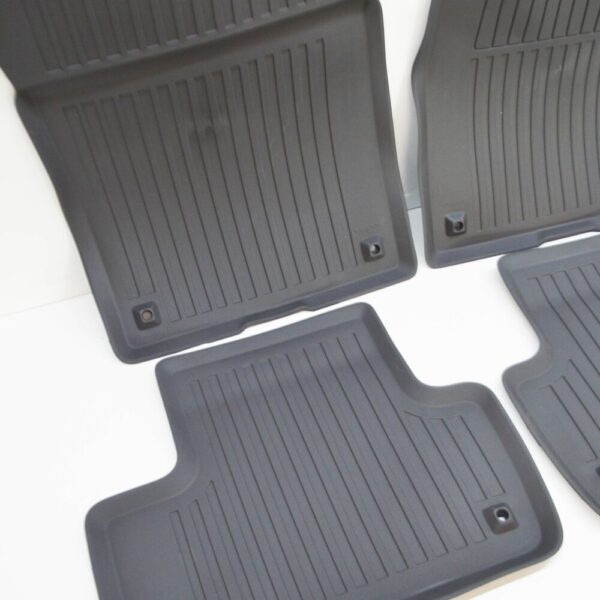 32357460 - Volvo XC60 MK2 Floor Mats Set, Rubber, Anthracite, LHD, 32357460, New Genuine