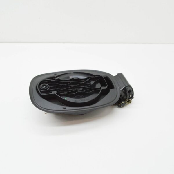 32357578 - Volvo XC60 MK2 charging connection cover front of fender 32357578, original part