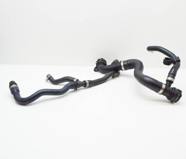 32362738 - Volvo XC40 Cooler Hose Bottom 32362738 NEW ORIGINAL