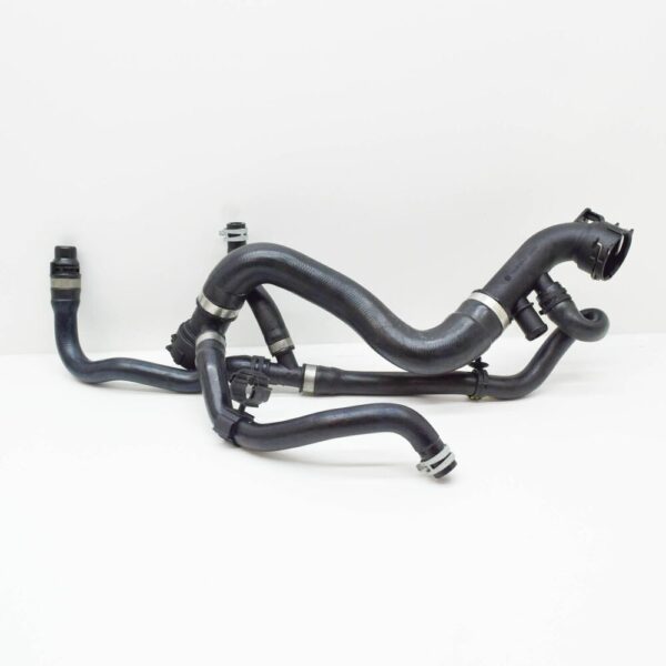 32362738 - Volvo XC40 Cooler Hose Bottom 32362738 NEW ORIGINAL