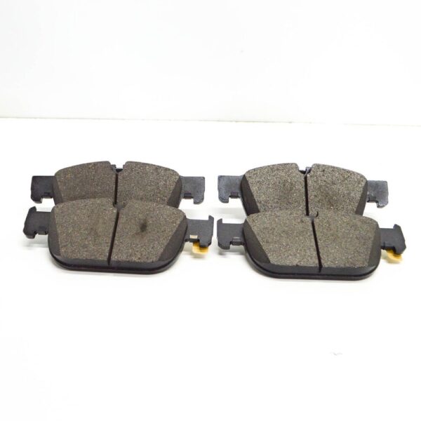 32373124 - VOLVO XC90 MK2 FRONT BRAKE PADS SET 32373186 NEW GENUINE