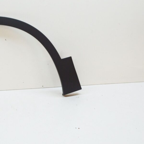 32409188 - Volvo XC40 Front Left Fender Molding 32409188 NEW GENUINE