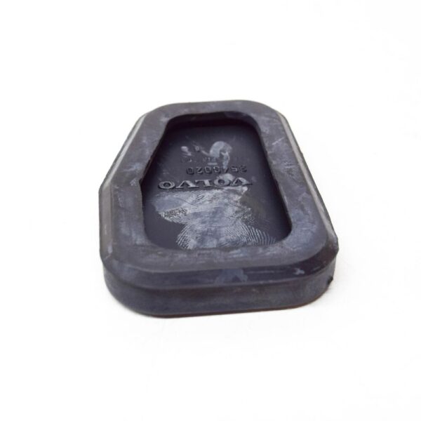 3546020 - Volvo S60 MK1 Rubber Clutch Pedal Rest 3546020, NEW, ORIGINAL
