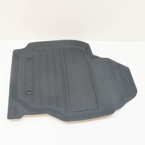 39807571 - Volvo V70 MK3 All Weather Rubber Floor Mat Set LHD 32357489 NEW