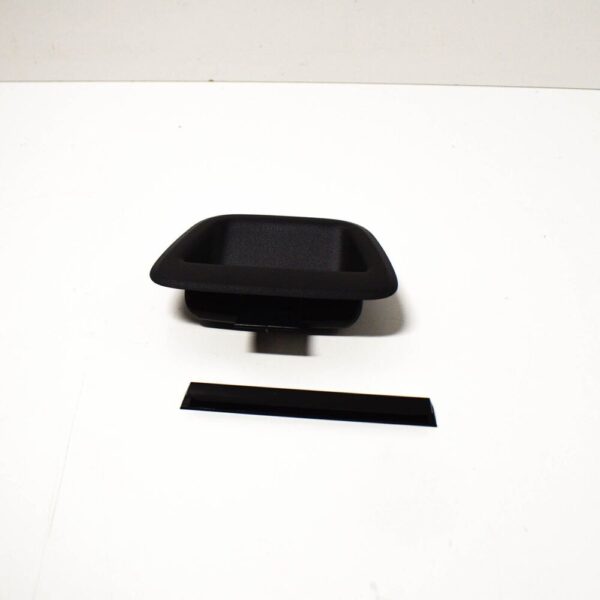 39813509 - Volvo XC90 MK1 Interior Boot Handle 39813509 New