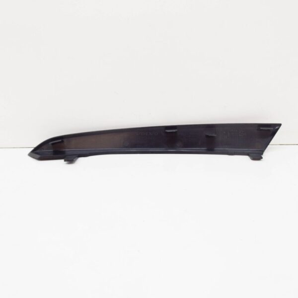 39821124 - Volvo S80 MK2 bumper trim front right inside 39821124 NEW ORIGINAL