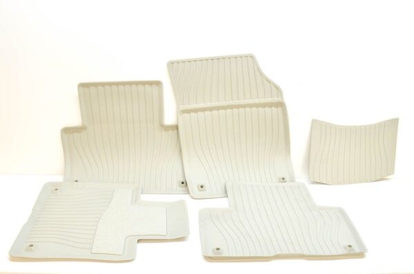 39830541 - VOLVO XC90 MK2 RUBBER FLOOR BLONDE MATS SET LHD 32338451 NEW GENUINE