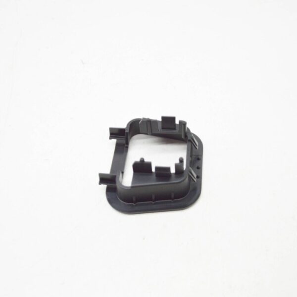 39838517 - Volvo S60 MK3 lashing hook mount 39838517, original part