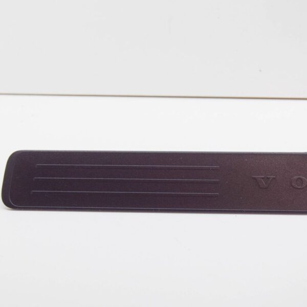 39845265 - VOLVO XC60 MK2 Front Door Trim Sill Plate Insert 39845265 NEW