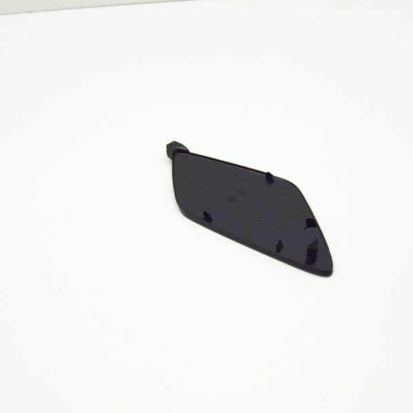 39846812 - Volvo XC60 MK2 front bumper tow eye cover lid 39846812 NEW