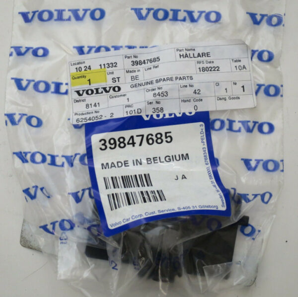 39847685 - Volvo V90 MK2 parking sensor mount front right outside 39847685 NEW ORIGINAL
