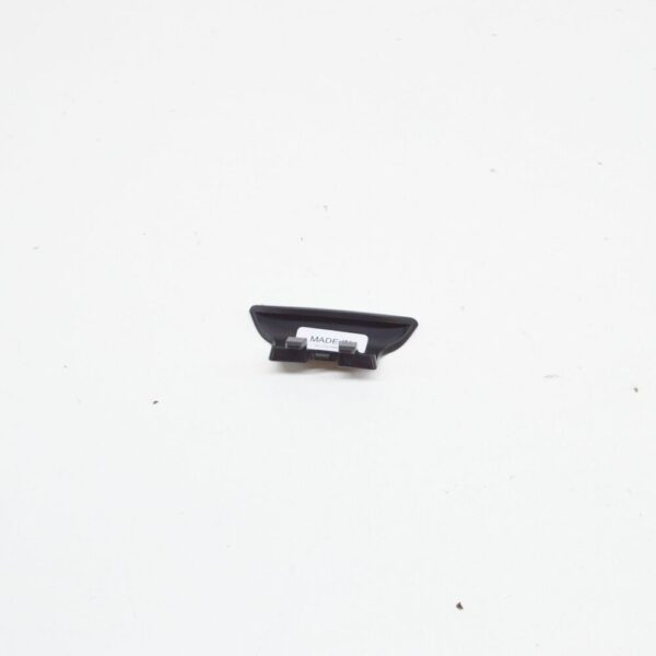 39862236 - VOLVO S60 MK2 INTERIOR CONSOLE ARMREST COVER BUTTON 39862236 NEW GENUINE