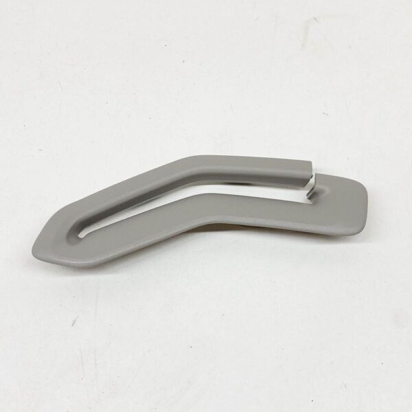 39873710 - VOLVO V70 MK2 FRONT LEFT SEAT BELT SELECTOR GATE 39873710 NEW GENUINE