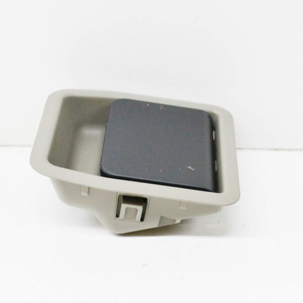 39998519 - Volvo XC90 MK1 Rear Seat Release Handle 39998519 NEW GENUINE