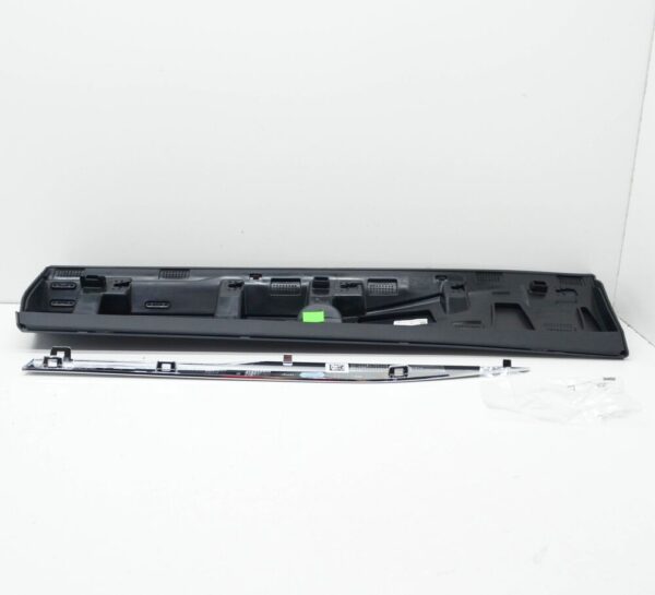 40007044 - Volvo XC60 MK2 door strip rear right bottom 40007044 NEW ORIGINAL